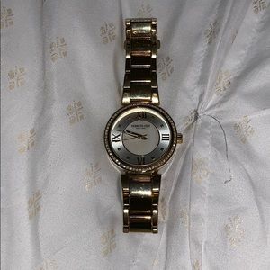 Gold watch $100 retail